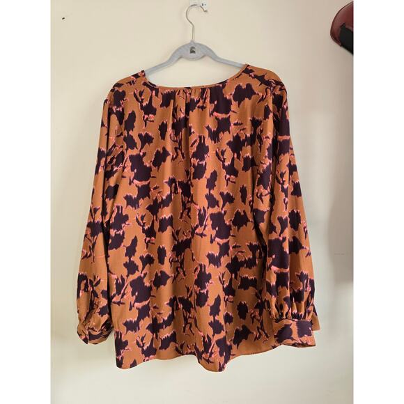 Plus Size Nine West Button-Front Balloon-Sleeve Tunic - Picture 8 of 8